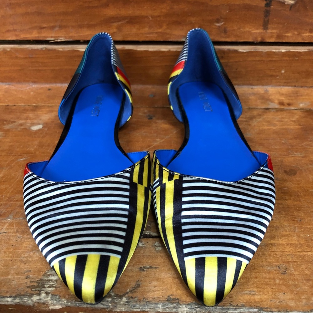 Nine West patterned flats 7.5